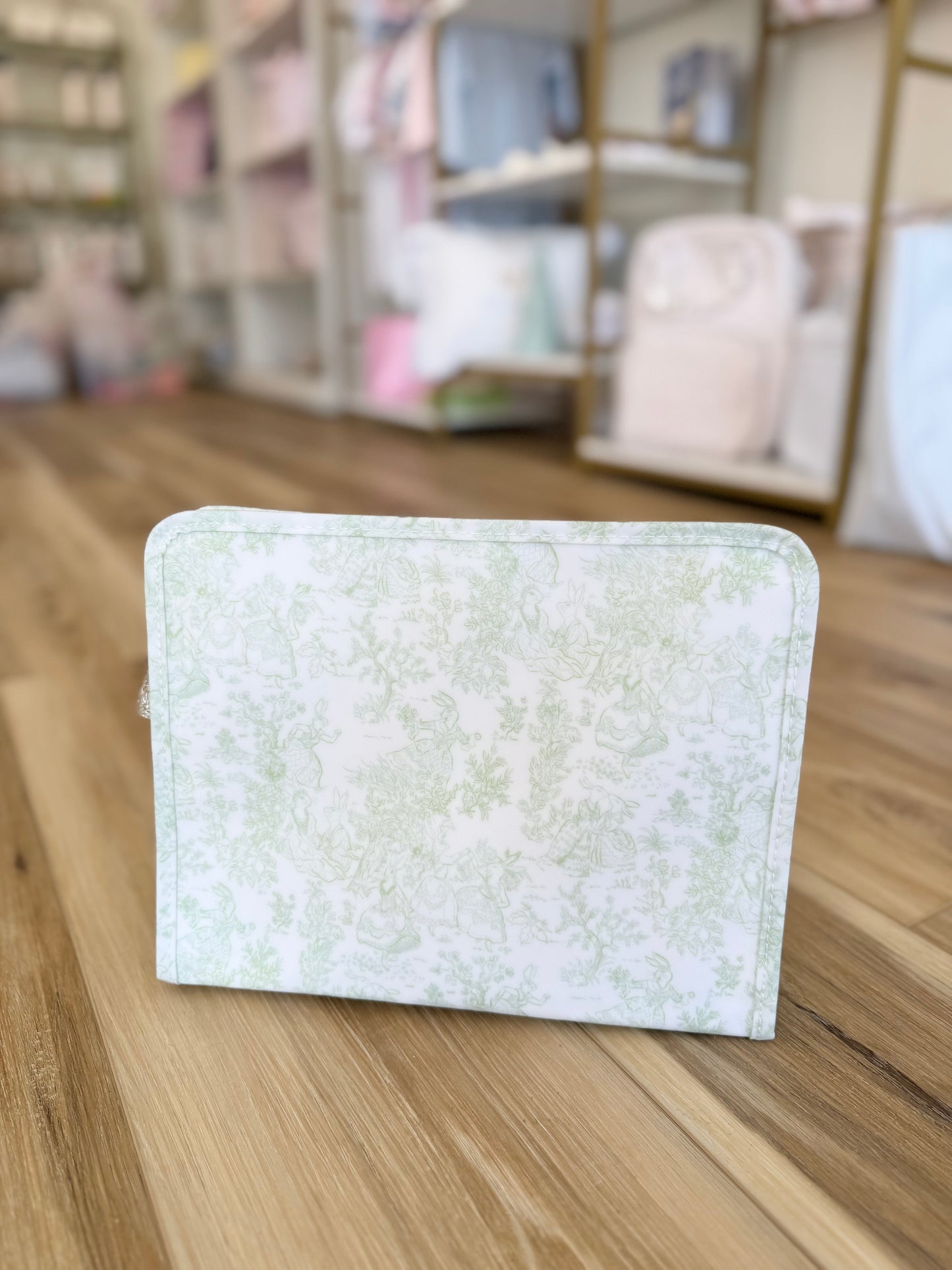 TRVL Bunny Green Toile Large Roadie