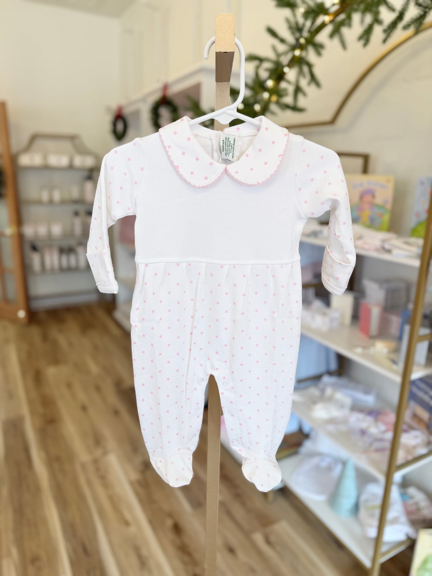 Pink Dot Collar Footie
