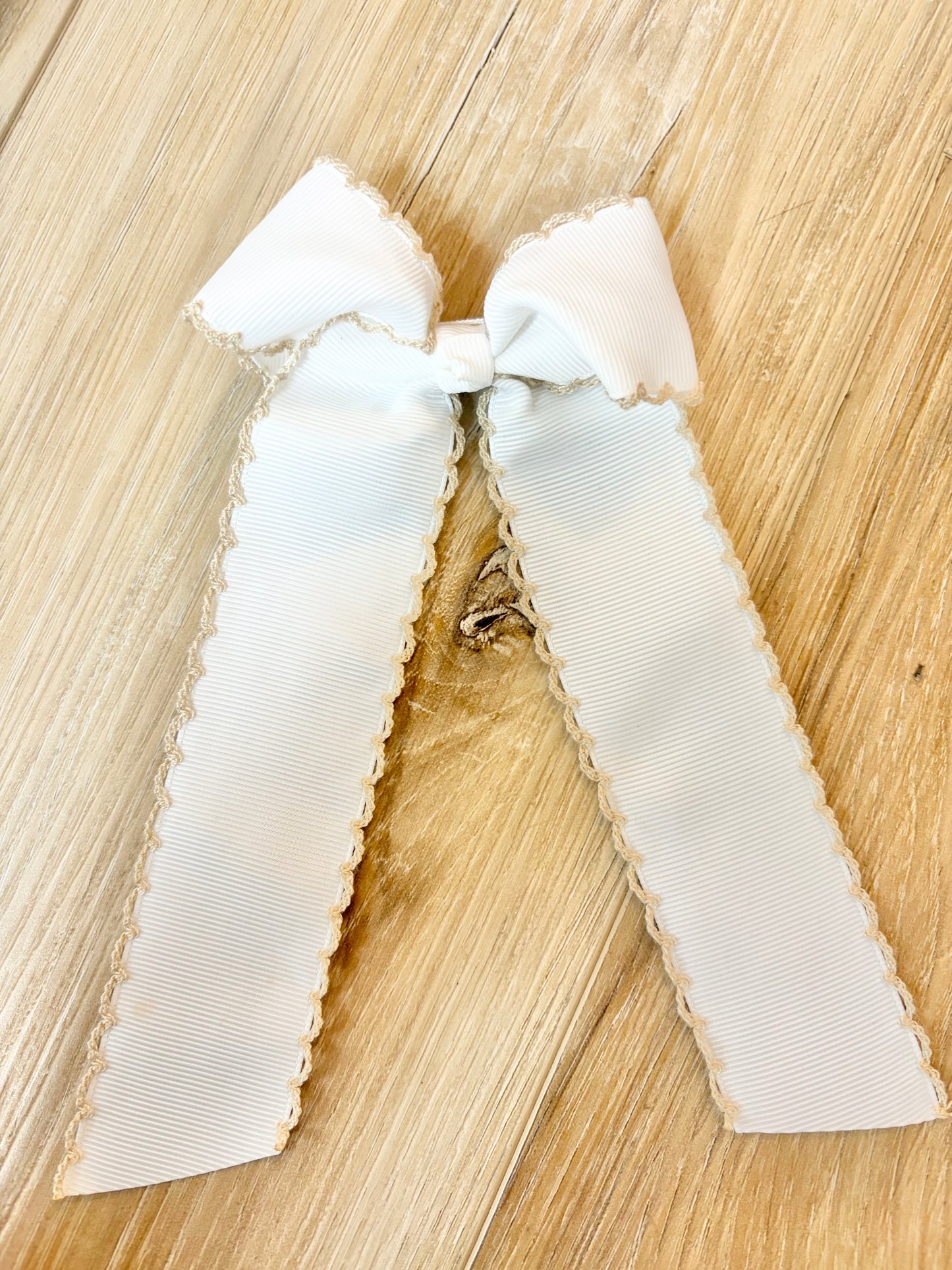 Long Tail White with Tan Trim Hair Embroidered Hair Bow