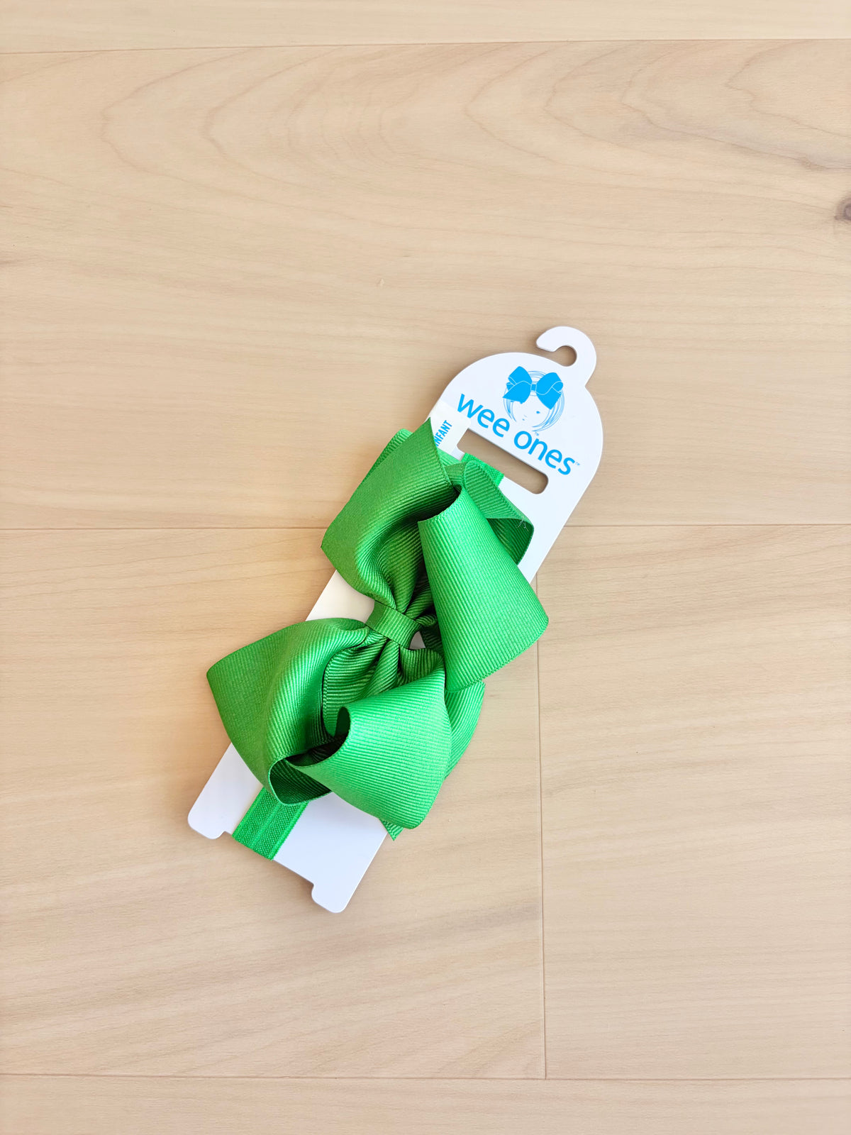 Green Mini King Classic Grosgrain Girls Hair Bow on Baby Band