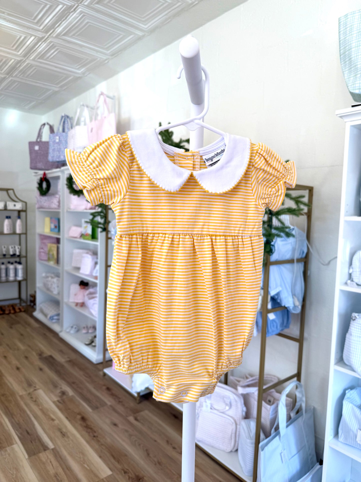 Yellow Stripe Collar Bubble