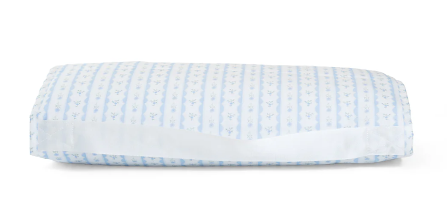TRVL Blue Ribbon Floral Nap Mat